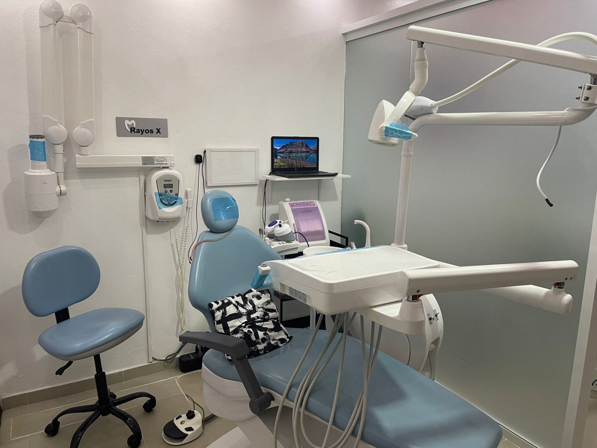 clinica dental doctor luis pimentel